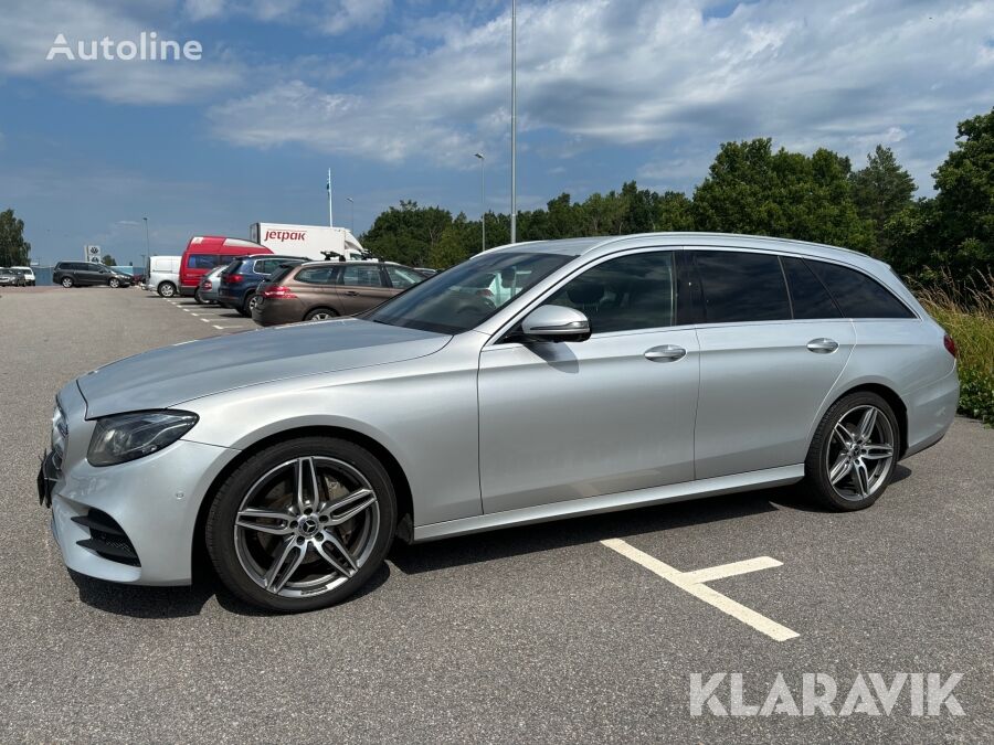 Mercedes-Benz E220d coche familiar