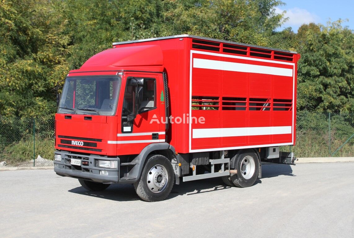 IVECO 120E18 camión para transporte de ganado