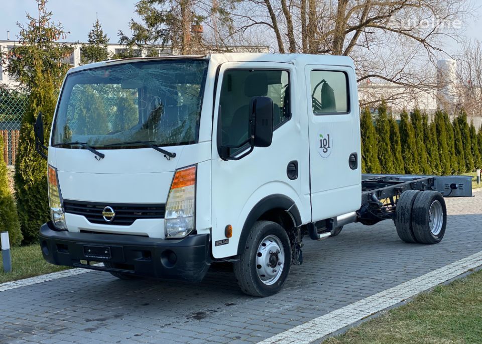 Nissan CABSTAR 35.14 camión chasis