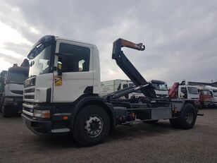 Scania P 94 G 300 - GUIMA S16 camión con gancho
