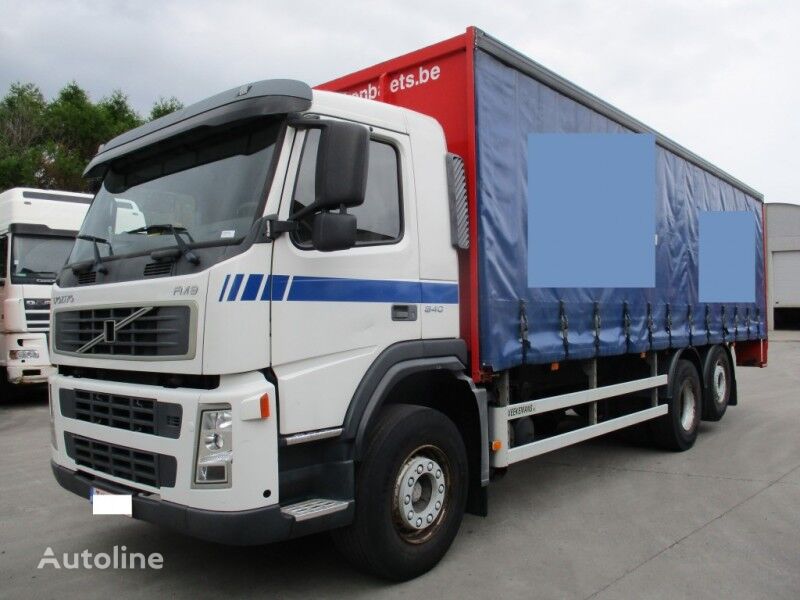 Volvo FM9 camión con lona corredera