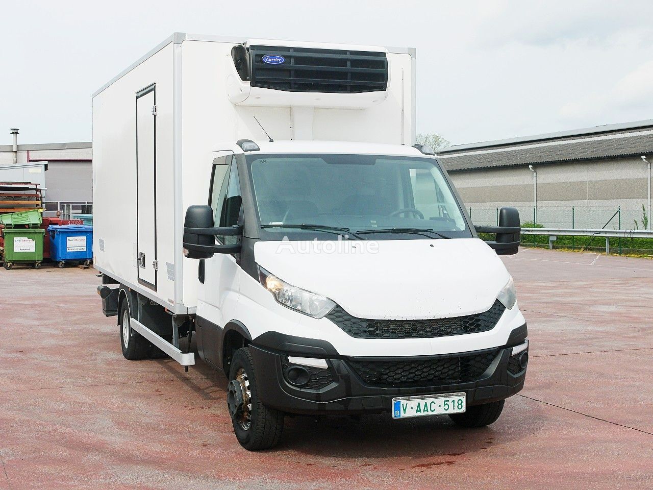 IVECO 70C17  camión frigorífico