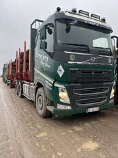 Volvo FH500 camión maderero