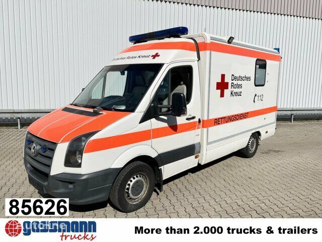 Volkswagen Crafter 2.5 TDI 4x2, AT-Motor, Rettungswagen ambulancia