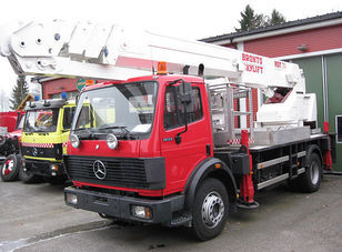 autoescala MERCEDES-BENZ 1722 4X2WD