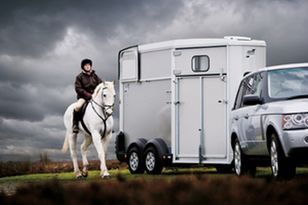 remolque de caballos Ifor Williams HB511