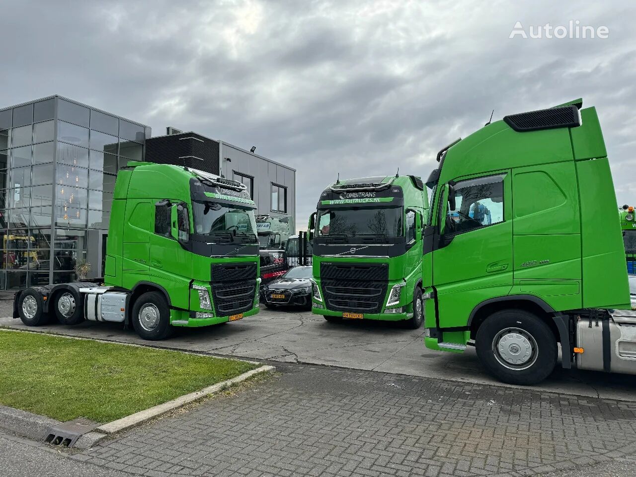 Volvo FH 460 6X2 EURO 6 + STEERING AXLE + HYDRAULICS tractora