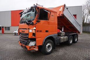 DAF XF106-460 / INTARDER / 6X4 / RUNNING / AUTOMATIC / PARK-COOL / E volquete siniestrado